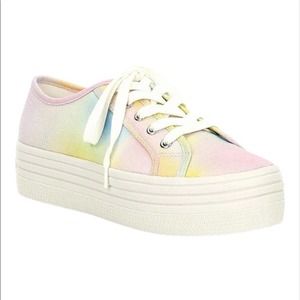 Steve Madden Bobbi Tie Dye Platform Sneakers